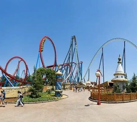 Portaventura Caribe - Includes Unlimited Access To Portaventura Park & 1 Access To Ferrari Land 4* 萨洛