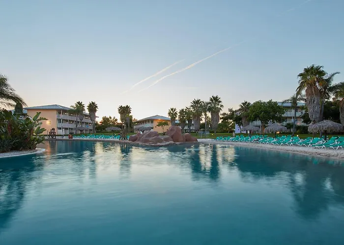 Portaventura Caribe - Includes Unlimited Access To Portaventura Park & 1 Access To Ferrari Land 酒店
