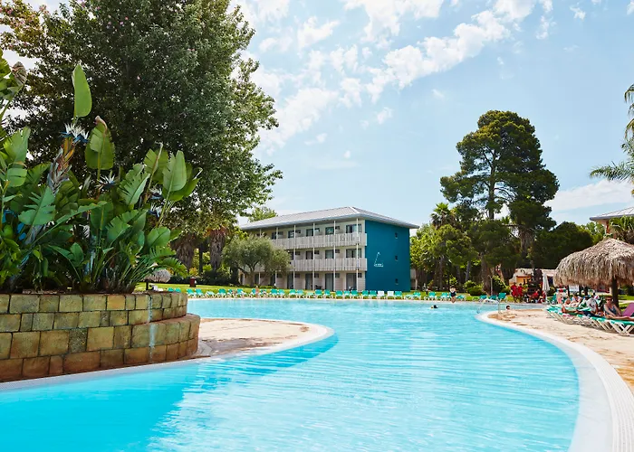 酒店 Portaventura Caribe - Includes Unlimited Access To Portaventura Park & 1 Access To Ferrari Land 4*